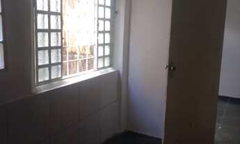 Imagem 5: Casa 2 quartos para alugar - Bairro Maria Goretti