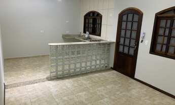 Imagem 2: Casa 3 dormitórios sendo 1 suíte e garagem 2 carros