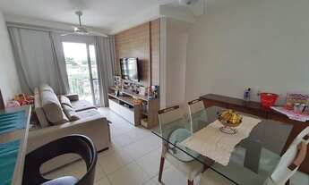 Imagem 1: Imóvel de 2 quartos com suíte, varanda e vaga de garagem no Pechincha com armários em todo