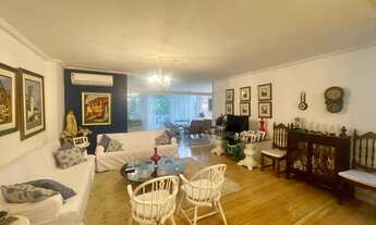 Imagem 4: Ótimo apto ao lado da praia com 4 qtos e 190 m2