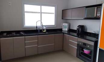 Imagem 2: Casa em condomínio