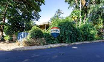 Imagem 5: Casa Modernista histórica com 1086,66m² de terreno no Boulevard confira!