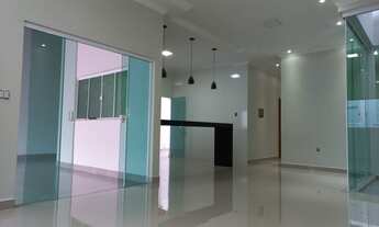 Imagem 3: Casa para venda tem 180 metros quadrados com 3 quartos em Granada - Uberlândia - MG