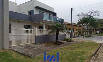 Imagem 2: Sobrado Ipanema com 5 dormitórios, 30 m do mar