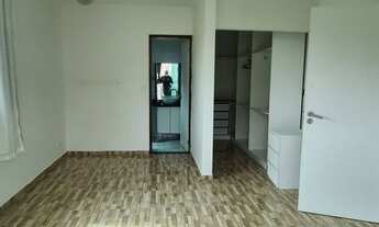 Imagem 5: Casa em Aldeia 4 Quartos 2 Suítes 300m²>