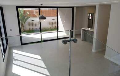 Imagem 4: Sobrado à venda, 3 suítes, 4 vagas, 234 m², Condomínio Bella Città Villagio II, Fazenda Ro