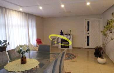 Imagem 2: Ótima casa com 4 suítes amplas e piscina, em Bairro nobre da Zona Norte!