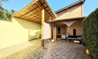 Imagem 3: Casa Estilo Campo Térrea no Miolo da Granja