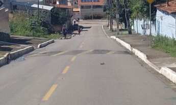 Imagem: Vendo terreno em enseada dos corais