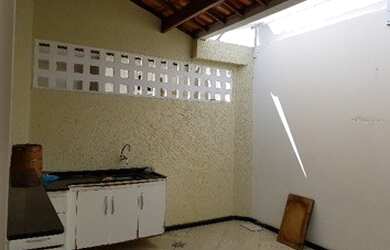 Imagem 7: Casa em Área Residencial