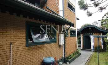 Imagem 3: Chalé que encanta em estilo montanha dos anos 50