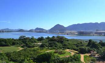 Imagem: Cobertura cinematográfica frontal lagoa