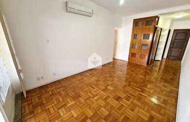 Imagem 6: Ótima cobertura com 2 quartos varanda e terraço no posto 4 de Copacabana