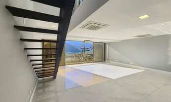 Imagem 4: Cobertura duplex para venda possui 404 metros quadrados com 5 quartos