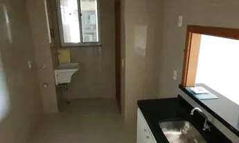 Imagem 2: Apartamento para venda com 71 metros quadrados com 2 quartos em Guararapes - Fortaleza - C