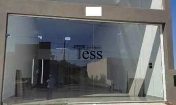 Imagem 5: Salão comercial com 2 banheiros com acessibilidade,2 vagas de estacionamento na frente. ót