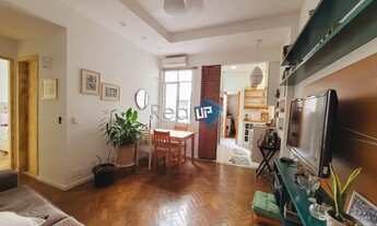 Imagem 2: Quarto e sala com dependência em Botafogo