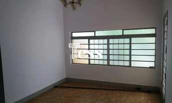 Imagem 2: Vende casa na Vila Anchieta com 3 dormitórios, sala 2 ambientes ,copa, cozinha 2 vagas, ex