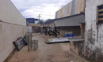 Imagem 4: Vende - Salão Comercial em frente a BR 153, barracão 800m2, mais depósito de 273m3,com ban