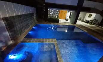 Imagem: Casa de condomínio térrea para venda possui