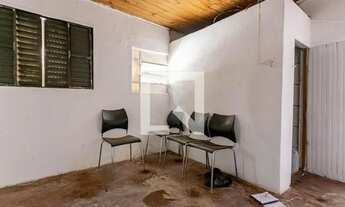 Imagem 2: Casa para Aluguel - Vila das Mercês, 1 Quarto, 30 m2