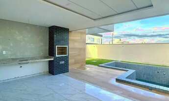 Imagem 2: Casa com 4 suítes + dependência, espaço gourmet e piscina