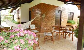 Imagem 4: Excelente Casa / 03 quartos / terraço amplo / jardim / garagem / piscina térmica / à venda