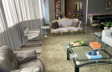 Imagem 3: Apartamento para aluguel mobiliado ou venda tem 180 metros quadrados com 4 quartos