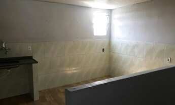 Imagem 2: Alugo casa em Bento Ribeiro 900