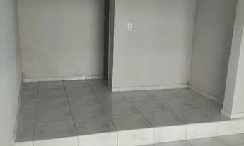 Imagem 2: Ponto Comercial Galpão / depósito com aluguel por R$690 /mês