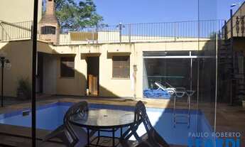 Imagem: CASA ASSOBRADADA - MORUMBI - SP