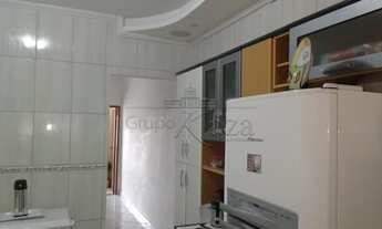 Imagem 7: Casa - Vila Formosa - Jacareí - 2 Dormitórios - 125m² - Aceita Permuta