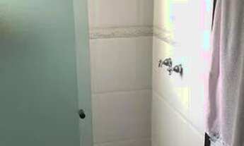 Imagem 2: Quatro Paredes Aluga - Excelente casa totalmente mobiliada na Barra da Tijuca no condomíni