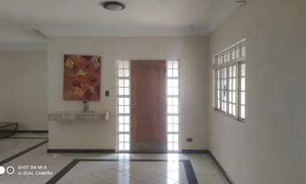 Imagem: Casa de aproximadamente 180 m² de área