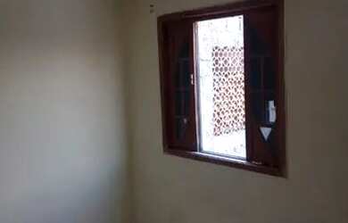 Imagem 2: Kitnet grande ,bem dividido mangueiral ,rua carumbe realengo