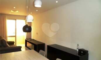 Imagem 3: Apartamento de 58m² com 2 dormitórios, sendo 1 suíte, 2 banheiros e 1 vaga, mobiliado na V