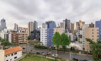 Imagem 7: Duplex para venda tem 135 metros quadrados com 4 quartos em Bigorrilho - Curitiba - PR