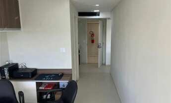 Imagem 3: Salas comerciais conjugadas, mobiliadas, no A5 Officies, Recreio dos Bandeirantes