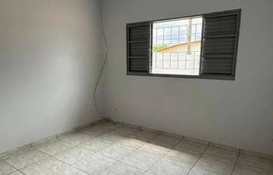 Imagem 3: CASA EM CRICIÚMA. T