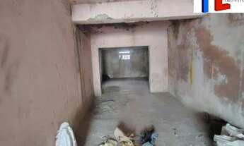 Imagem 3: ALUGO Ponto comercial 90m²- Sete de Abril. Localizado na lateral da rua principal. Valor d