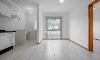 Imagem 6: Apartamento com 1 dormitório para alugar, 74 m² por R$ 2.260,00/mês - Victor Konder - Blum