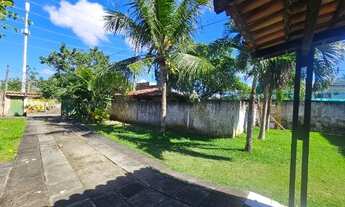 Imagem 4: Duas casas, terreno grande e com ótima localização