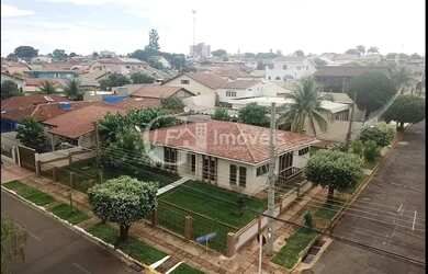 Imagem: Impecável Casa à Venda na Orla Morena