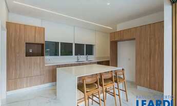 Imagem 7: CASA EM CONDOMÍNIO - TAMBORÉ - SP