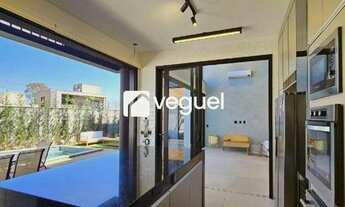 Imagem 7: Casa sobrado de 335m² com 4 quartos, 4 suítes para alugar no Alto do Castelo, Ribeirão Pre