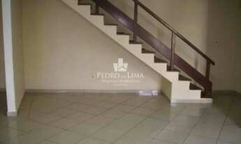 Imagem: Sobrado á venda, espaçoso com 3 quartos