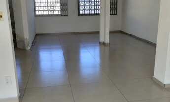 Imagem 2: Casa para Fins Comerciais Próximo ao Hospital Regional