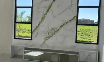 Imagem 5: Casa em Condomínio com 3 Dormitórios sendo 1 Suíte Master - Jardim Vitagliano