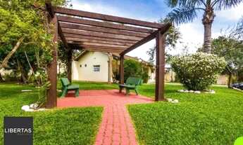 Imagem: Casa de Condomínio com 3 Quartos e 2 banheiros