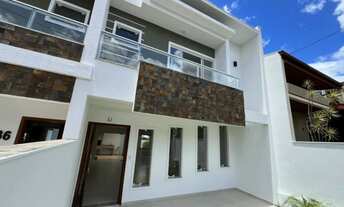 Imagem: Lindo Sobrado a venda com 3 dormitórios